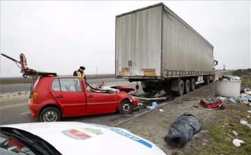 Halálos baleset a 4-es főúton Törökszentmiklós közelében