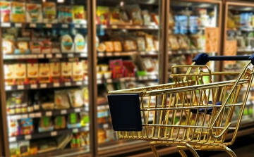 Kevésbé szigorúan ítélik meg a fogyasztók a hamis termékek árusítását