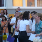 Ballag már a vén diák tovább!