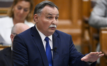 Gajdos László: szabályszegő és egészséget veszélyeztető üzemeknek nincs helyük Magyarországon