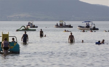 Balaton-átúszás - Túl az egymillió kilométeren