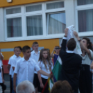 Ballag már a vén diák tovább!