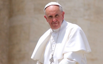 Tizenkét elítéltnek mosta meg a lábát Ferenc pápa nagycsütörtökön