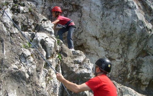 Hegymászóútvonalakat építenek ki a tatabányai Kő-hegyen