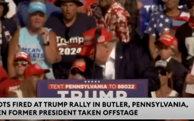 Breaking: Rálőttek Donald Trumpra - Videó