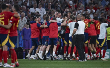 A franciák legyőzésével ötödször döntős Spanyolország