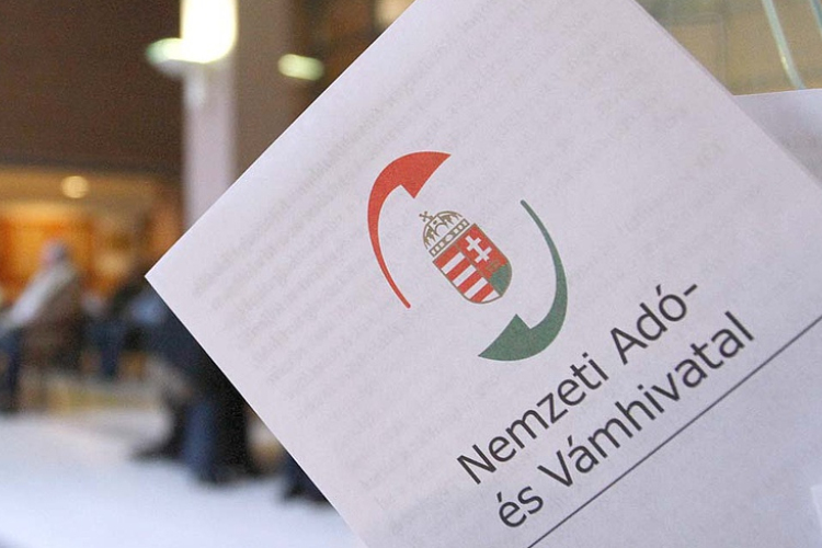 A NAV levelet küld a tartozásról, túlfizetésről