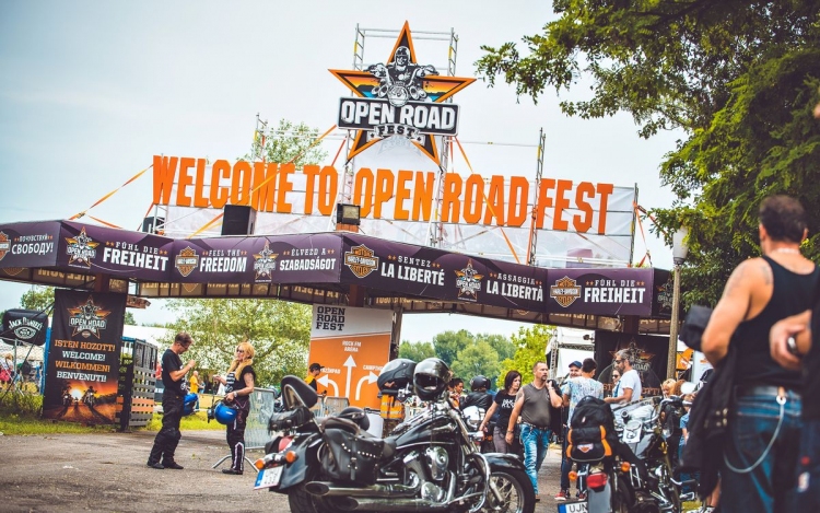 Szerdán kezdődik a jubileumi Open Road fest