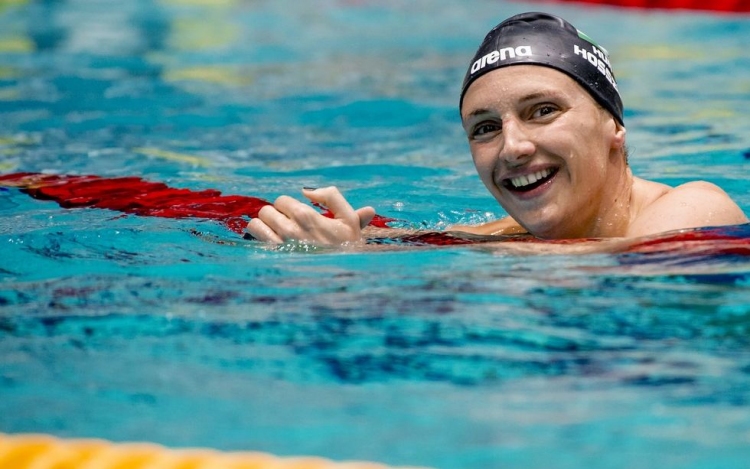 Rövidpályás úszó Eb - Hosszú Katinka ezüstérmes 100 méter vegyesen