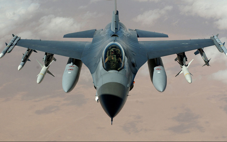 Holland védelmi miniszter: Hollandia az összes F-16-os gépét átadja Ukrajnának