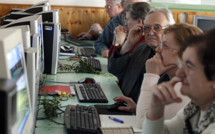 Álláskeresési tréning hallássérülteknek