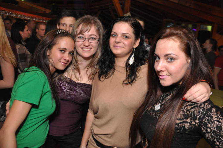 Pikantó buli 2013. február 1.