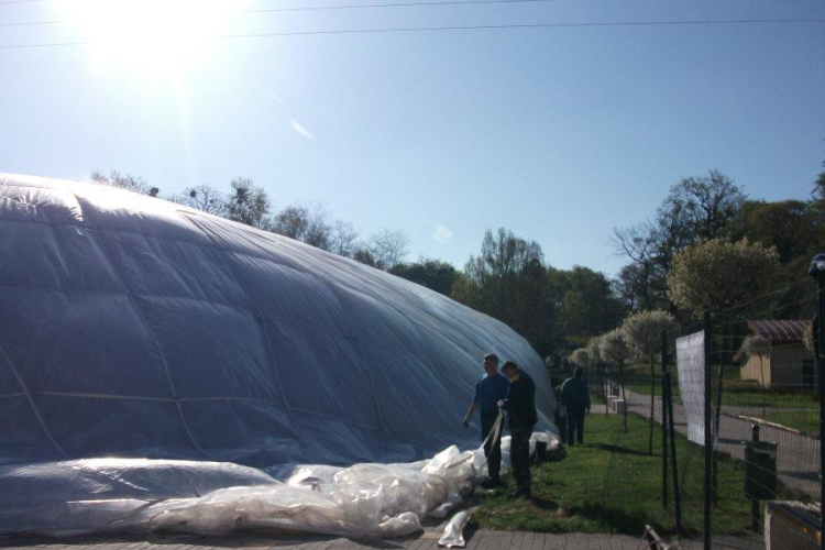 Építik a Buborékot!