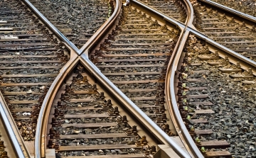 Hatályba lép a Budapest-Belgrád vasútfelújítási szerződés