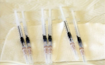 Harmincéves korig csak Pfizer/BioNTech vakcinával oltanak Szlovéniában