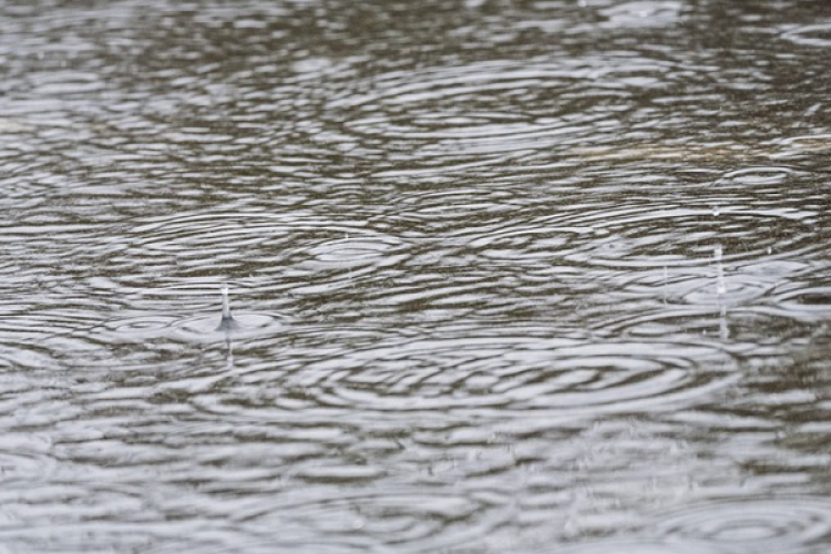 Záportározót alakítanak ki Bajóton