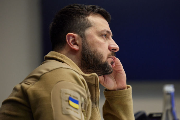 Ukrán elnök: Ukrajnát nem hívták meg a szaúdi orosz-amerikai tárgyalásokra, ezért nem fogadja el az eredményét