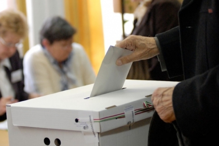 Két helyen lesz időközi polgármester-választás vasárnap