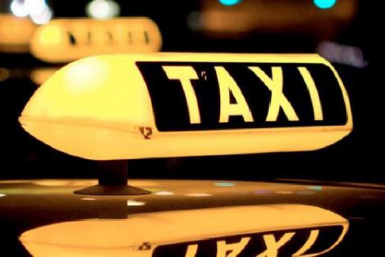 Taxival akarták átlépni a határt az illegális bevándorlók