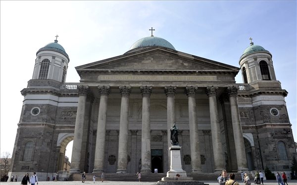 Négy év alatt teljesen megújul Magyarország legnagyobb temploma