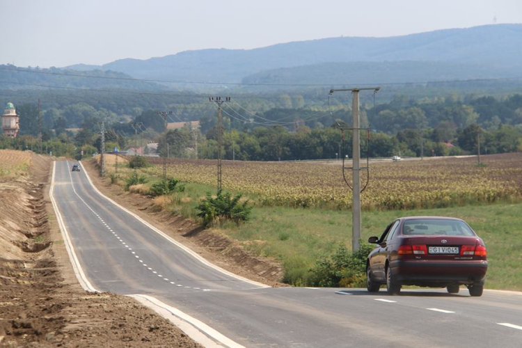 ÚJ ÚT TEHERMENTESÍTHETI A BÚZAVIRÁG UTCÁT