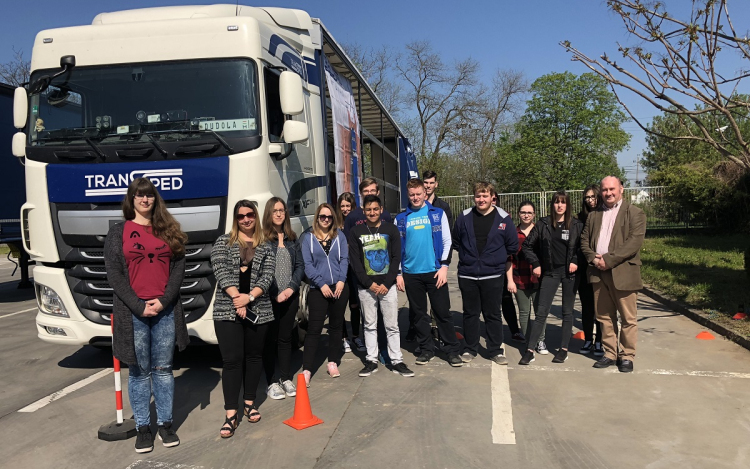 A jövő slágerszakmája a logisztika – ennyi tanulót még sohasem vonzott a Trans-Sped Diáknapja