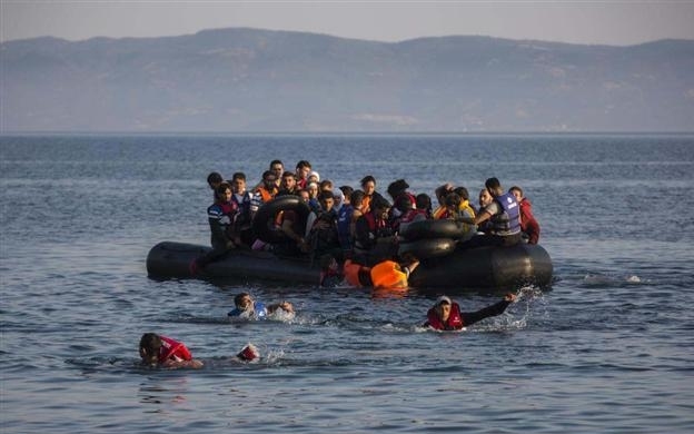 Elsüllyedt egy migránsokat szállító csónak Törökország partjainál, öt gyerek is meghalt