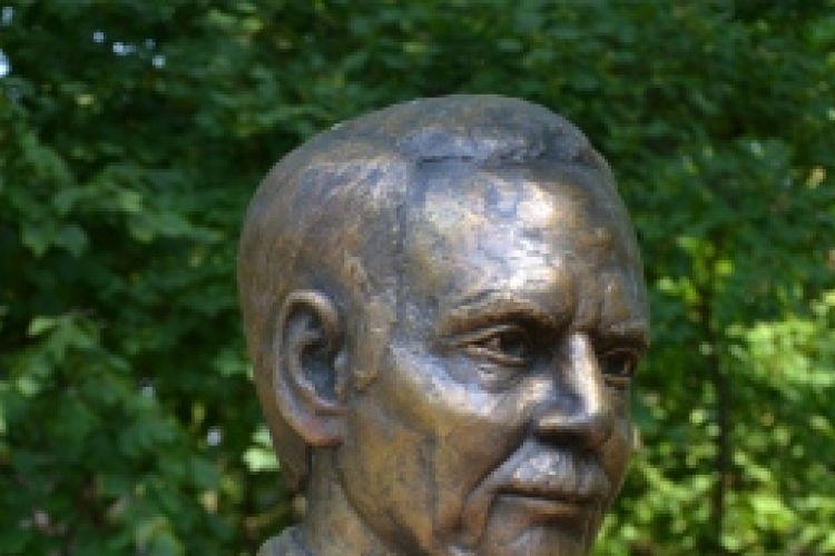 Dobroszláv Lajos képei a Tatabányai Múzeumban!